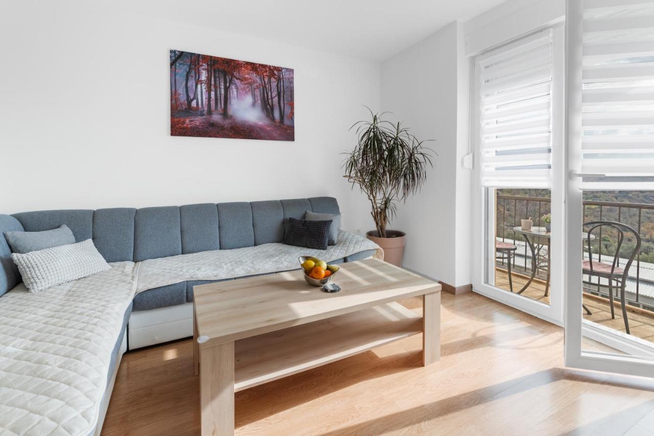 Apartment Mdm 布耶 外观 照片